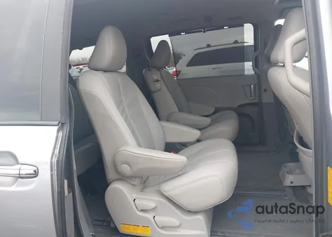 2013 Toyota Sienna Xle V6 8 Passenger из США, поврежденный, VIN 5TDYK3DC1DS379693